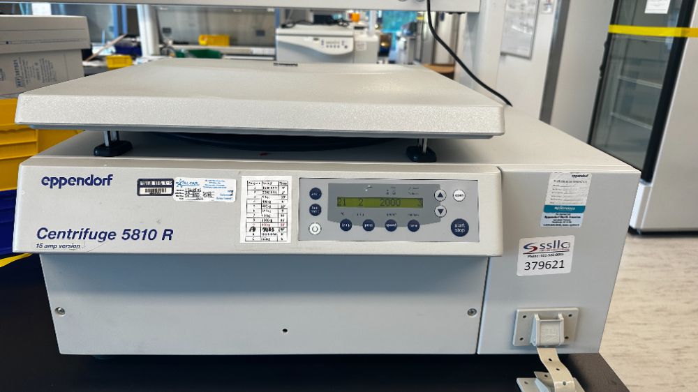 Image of Eppendorf Centrifuge 5810R